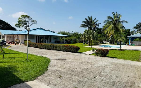 Maison à louer    4 pièces •  Matoury