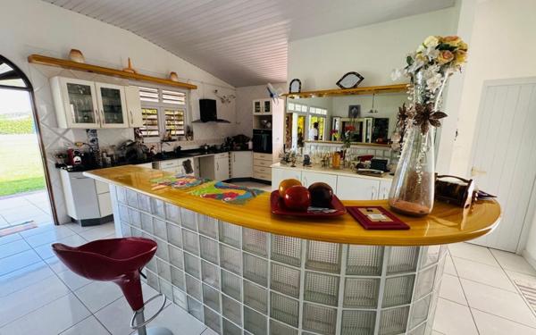 Maison à louer    4 pièces •  Matoury