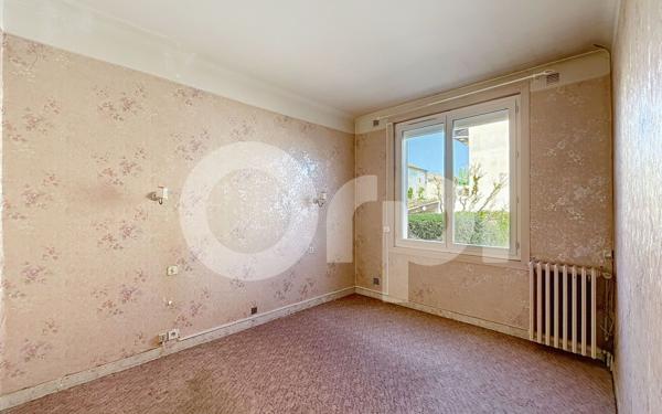 Immeuble à vendre    3 pièces •  Bergerac