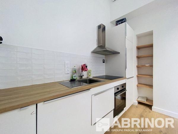 EXCLUSIVITÉ - LILLE Cormontaigne / Montebello, beau type 2 avec terrasse et garage LILLE
