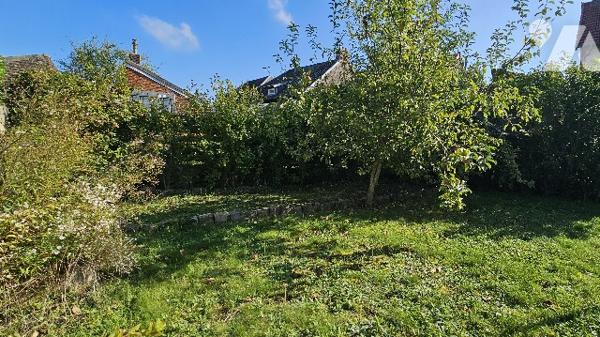 Exclusivité : Maison T3 avec jardin, cave et dépendance à QUESSY (02700)