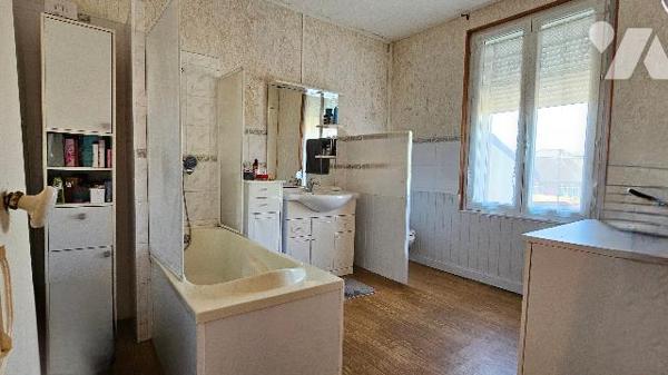 Exclusivité : Maison T3 avec jardin, cave et dépendance à QUESSY (02700)