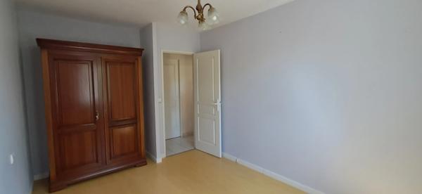 VILLA A VENDRE VIC FEZENSAC 145 M²; 4 CHAMBRES ;TERRAIN DE 3000M² AVEC VUE DEGAGEE.