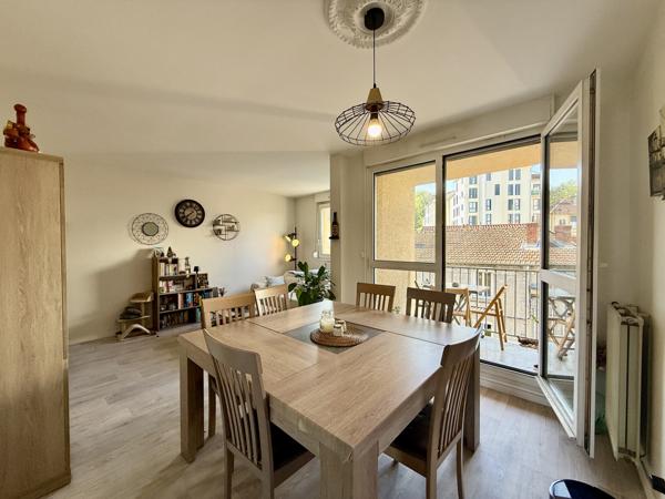 Saint-Étienne (42000) APPARTEMENT T3 AVEC BALCON ET GARAGE