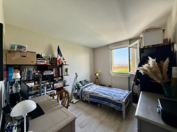 Saint-Étienne (42000) APPARTEMENT T3 AVEC BALCON ET GARAGE