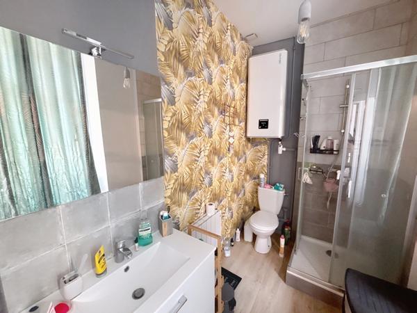 Appartement à vendre 2 pièces BOURGOIN JALLIEU (38)