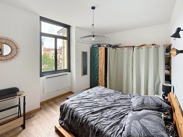 Appartement à vendre 2 pièces BOURGOIN JALLIEU (38)