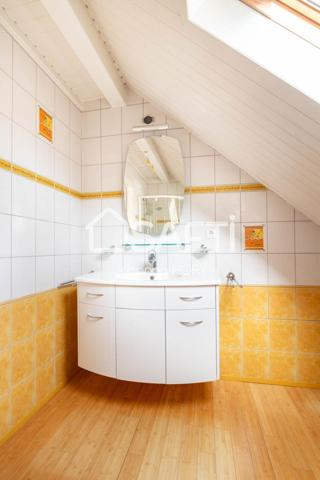 Maison type chalet en bois – Plain-pied + étage aménagé – Aucun travaux à prévoir