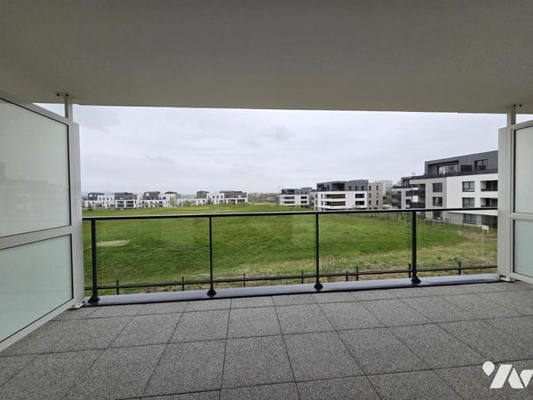 Bezannes - Résidence ENTRE VIGNES ET GOLF studio de 30m² avec parking et terrasse