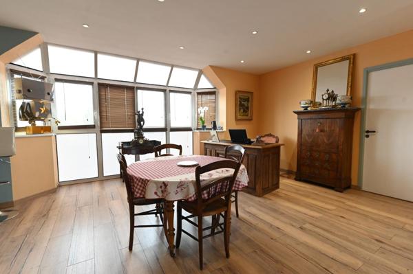 Appartement 113 m², 3 chs, garage, centre ville Flers