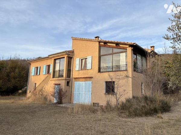 VILLA TYPE 5 AVEC GARAGE EN SOUS-SOL TOTAL ET TERRAIN AUTOUR MOUSTIERS-SAINTE-MARIE