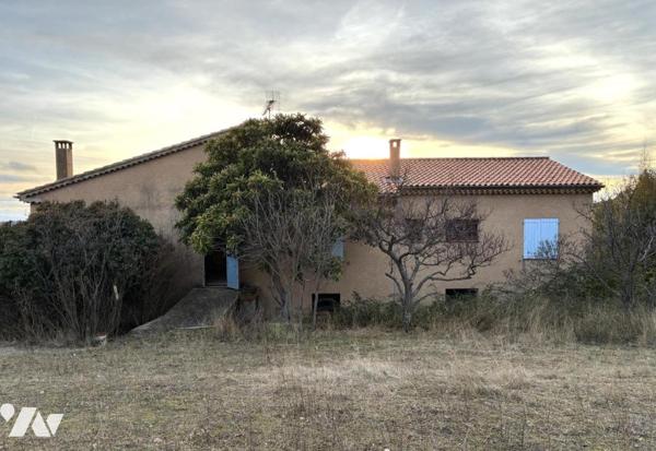 VILLA TYPE 5 AVEC GARAGE EN SOUS-SOL TOTAL ET TERRAIN AUTOUR MOUSTIERS-SAINTE-MARIE