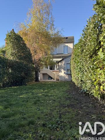 Maison à vendre 6 pièces 135 m² Tours
