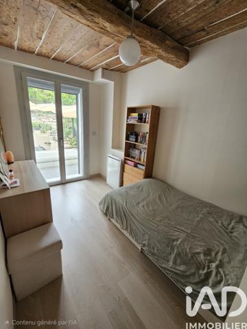 Location maison 5 pièces 120 m² Méounes-lès-Montrieux