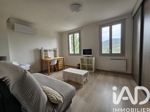 Location maison 5 pièces 120 m² Méounes-lès-Montrieux