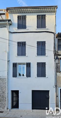 Location maison 5 pièces 120 m² Méounes-lès-Montrieux