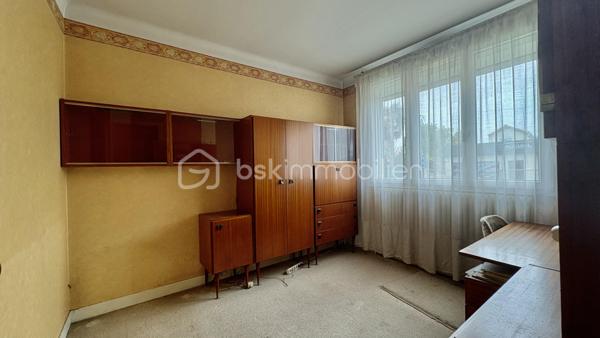 Maison traditionnelle de 93,69 m²