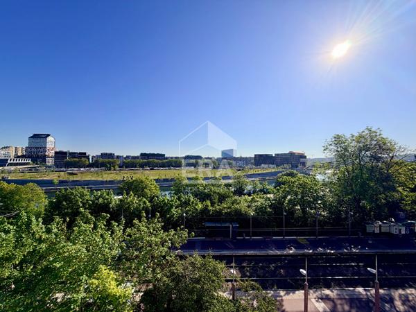 Sèvres - 3 pièces 57,86 m², balcon, vue panoramique - Immeuble de caractère