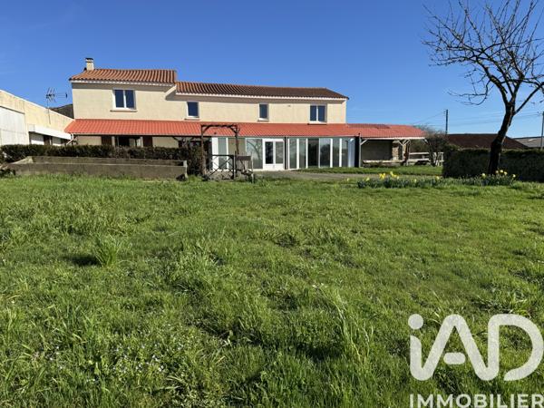 Maison à vendre 6 pièces 159 m² Terval