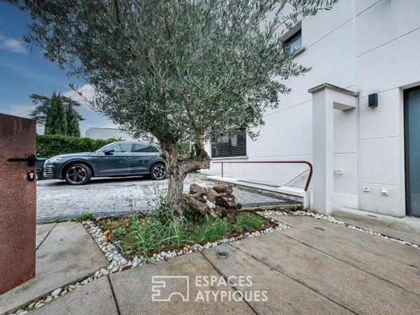 La maison d’architecte rénovée avec piscine dans le centre historique de Savigny-sur-Orge
