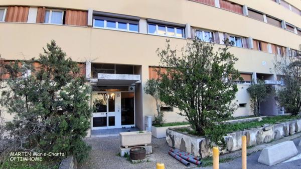 Appartement T3 lumineux avec loggia et parking – Marseille 15e bd du Bosphore