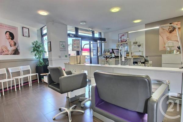 à vendre  275 m2 OBERHOFFEN SUR MODER - 67