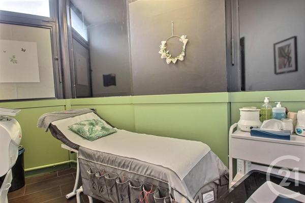 à vendre  275 m2 OBERHOFFEN SUR MODER - 67