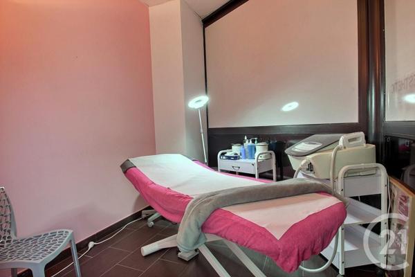 à vendre  275 m2 OBERHOFFEN SUR MODER - 67