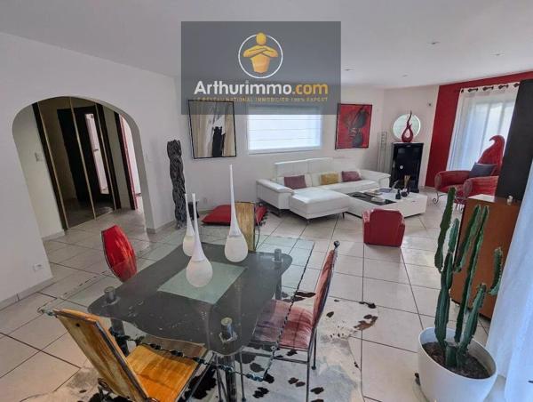 Vente Maison 7 pièces 201 m2 à Ploërmel