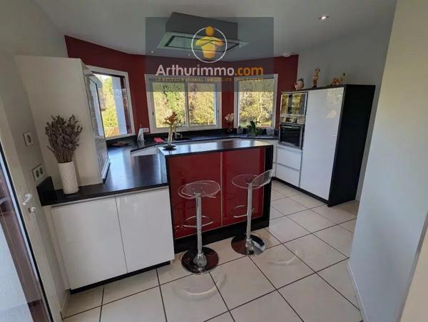 Vente Maison 7 pièces 201 m2 à Ploërmel