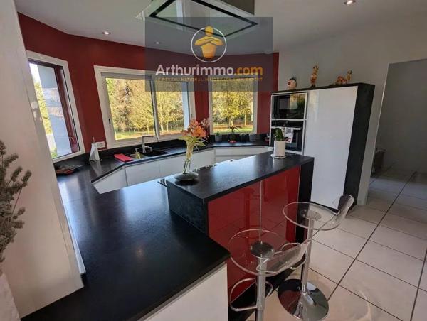 Vente Maison 7 pièces 201 m2 à Ploërmel