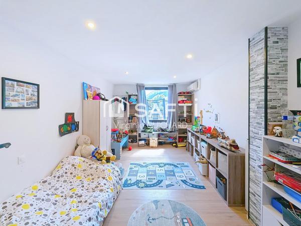 Appartements 138 m² et 40 m² DIGNE LES BAINS 04