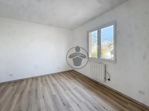 Vente Maison 7 pièces 126 m2 à Saint-Quentin