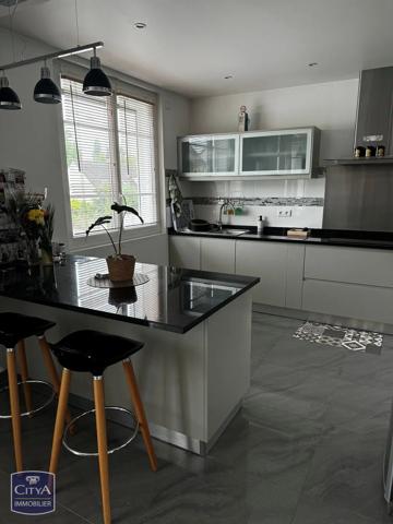Maison à vendre 5 pièces 160m² Bernes-sur-Oise (95340)