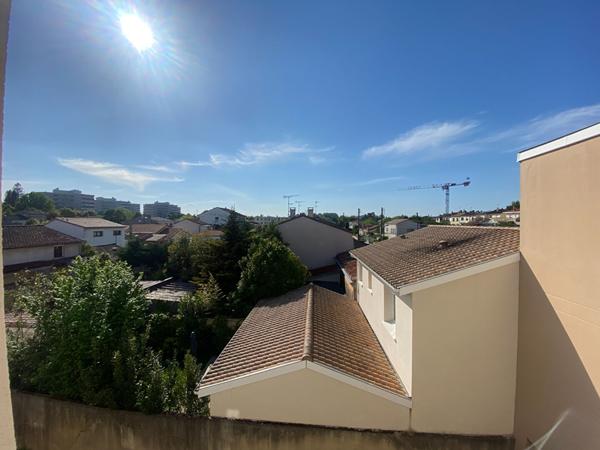 Location appartement Merignac : 810 € - AJP Immobilier Bordeaux Saint-Augustin