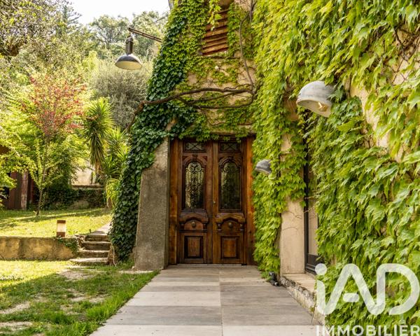 Maison à vendre 10 pièces 230 m² Grasse