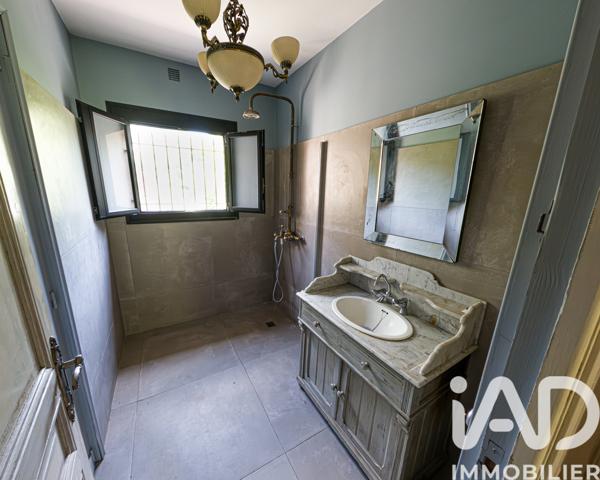 Maison à vendre 10 pièces 230 m² Grasse