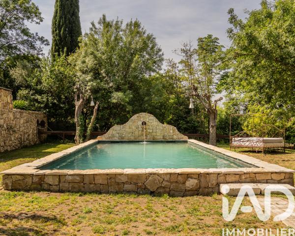 Maison à vendre 10 pièces 230 m² Grasse