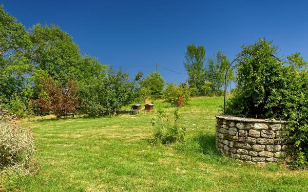 Maison à vendre    5 pièces •  Montpezat-de-Quercy