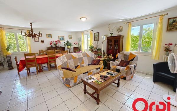 Maison à vendre    5 pièces •  Sausset-les-Pins
