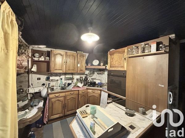 Appartement 3 pièces de 92 m² à Saint-Céré (46400)