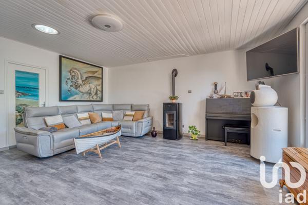 Maison à vendre 10 pièces 232 m² Vairé