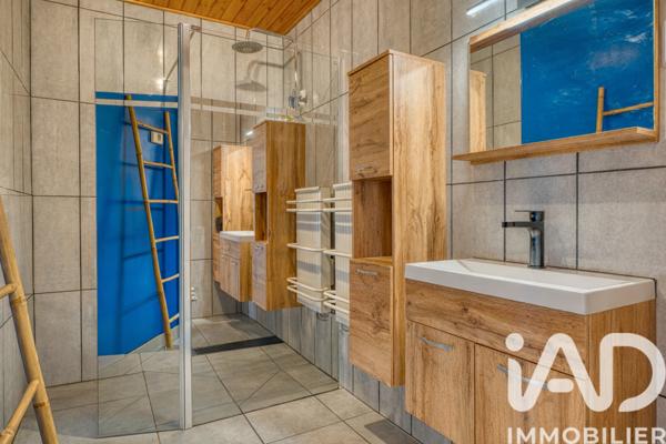 Maison à vendre 10 pièces 232 m² Vairé