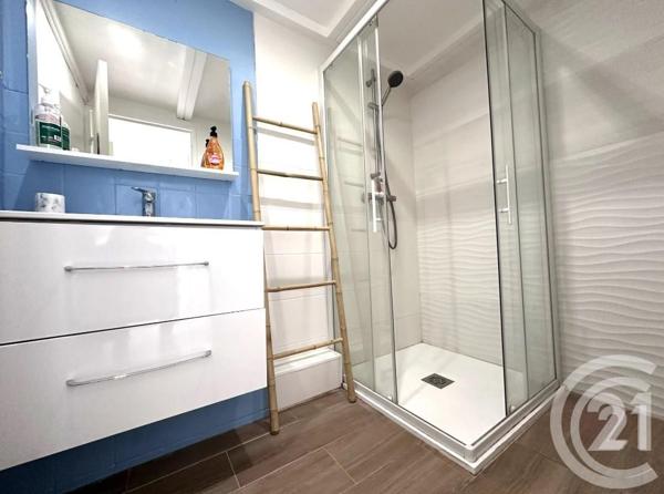 Appartement F2 à vendre  2 pièces - 53,47 m2 STE MAXIME - 83