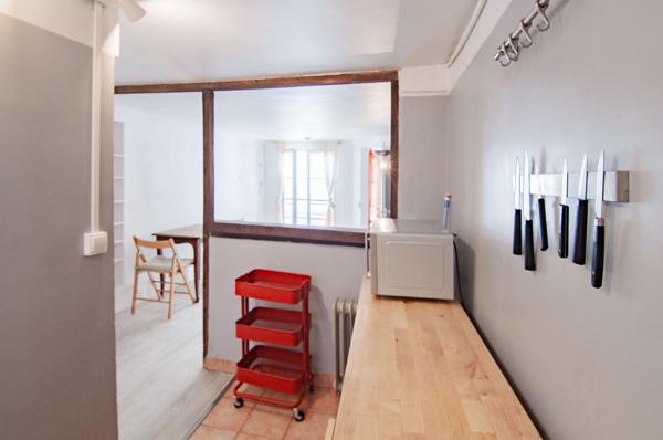 Paris Saint-André Des Arts : 2 pièces et studio à réunir dernier étage, ascenseur