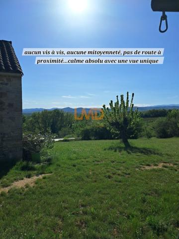 Maison Cévenole sur magnifique terrain de 27 672m2, avec piscine