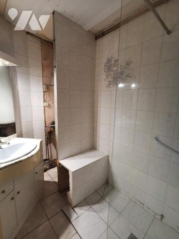 LOIRE  - MAISON D'HABITATION DE 1850, 4 CHAMBRES - TERRAIN NON ATTENANT 313 m²