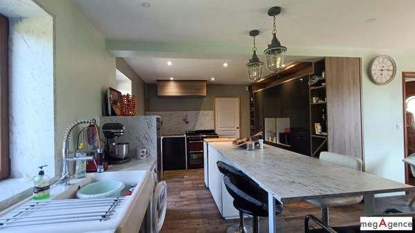 Maison à LA FERTE-MACE, 61600 - 11 pièces 250m²