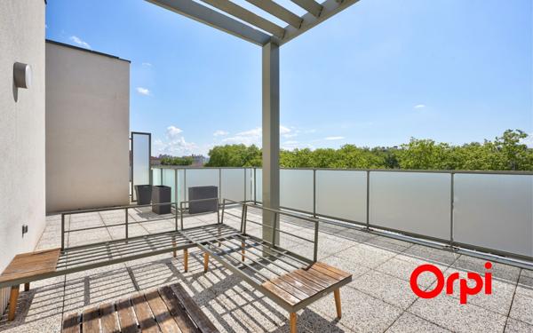 Appartement à vendre    3 pièces • 58,88 m2 Lyon 8