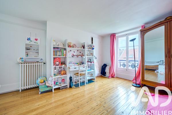 Maison à vendre 10 pièces 299 m² Verrières-le-Buisson